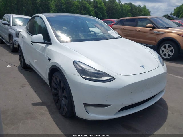 TESLA MODEL Y