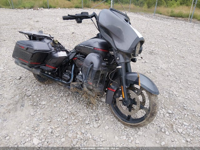 HARLEY-DAVIDSON FLHTKSE