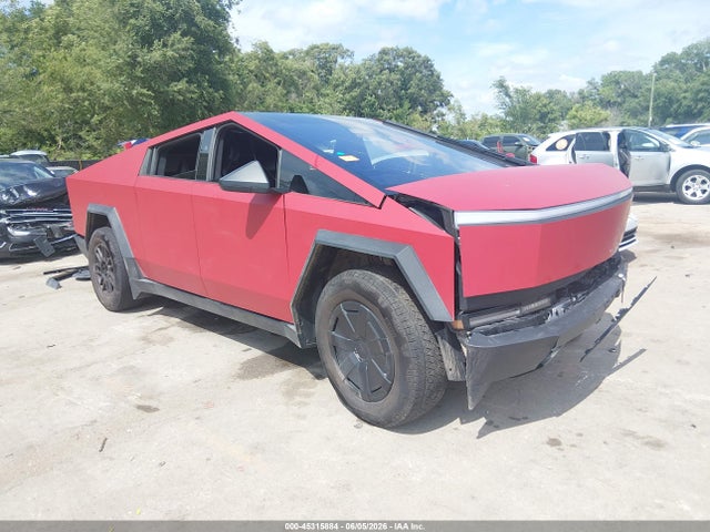 TESLA CYBERTRUCK