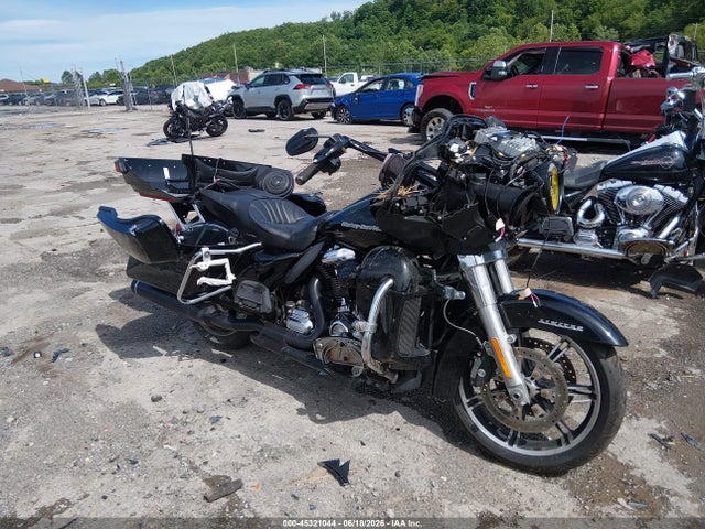 HARLEY-DAVIDSON FLTRK