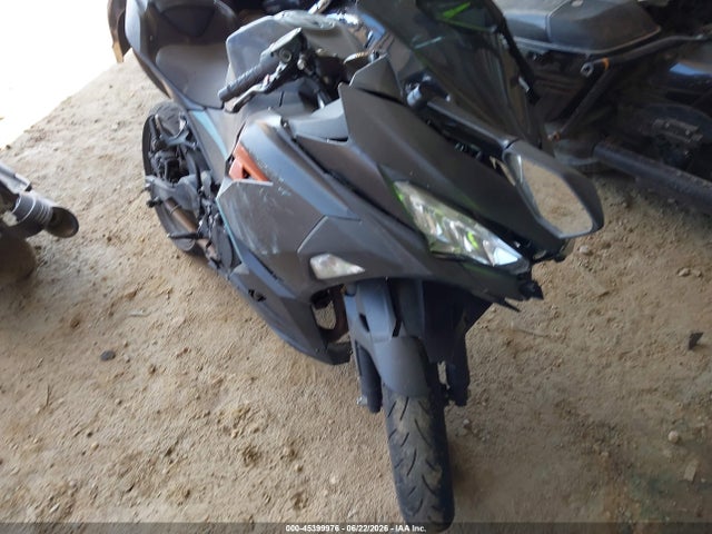 KAWASAKI EX400