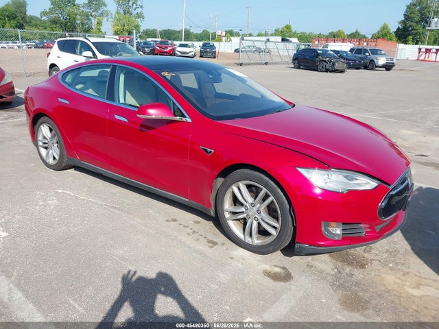 TESLA MODEL S
