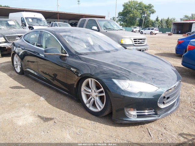 TESLA MODEL S