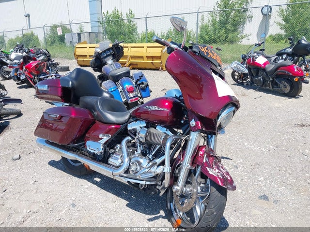 HARLEY-DAVIDSON FLHXS