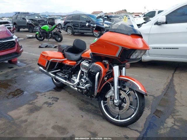 HARLEY-DAVIDSON FLTRKSE