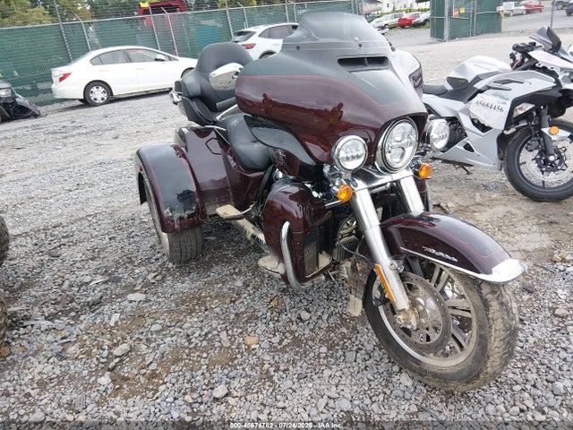 HARLEY-DAVIDSON FLHTCUTG