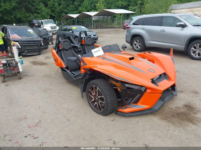 POLARIS SLINGSHOT