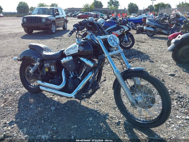 HARLEY-DAVIDSON FXDWG