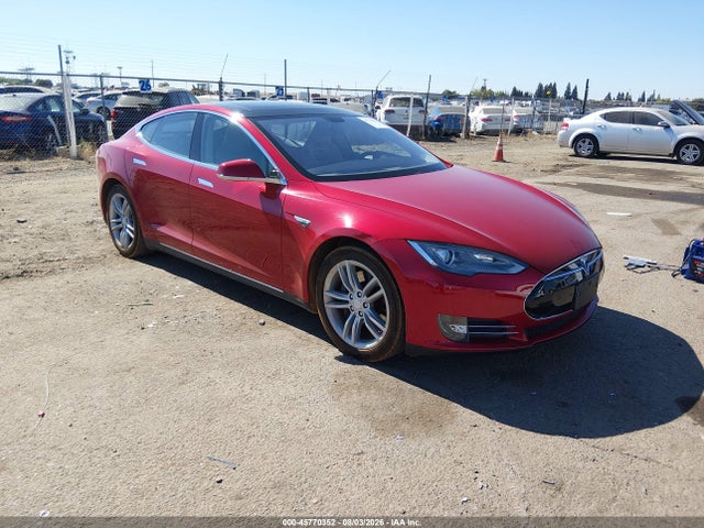 TESLA MODEL S