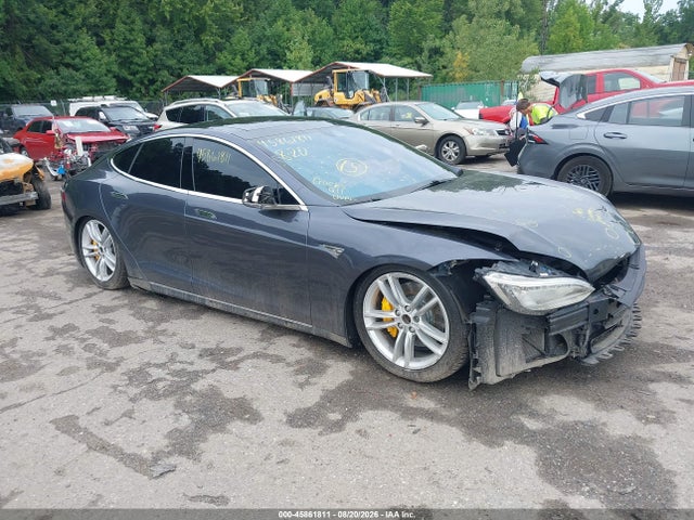 TESLA MODEL S