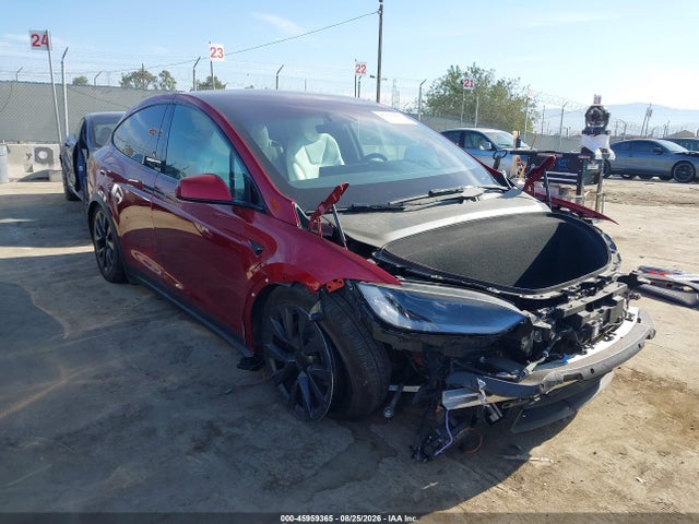 TESLA MODEL X