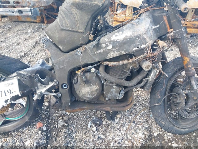 2005 Kawasaki Ninja Zx-6r 4 for Sale in Flint MI - SCA