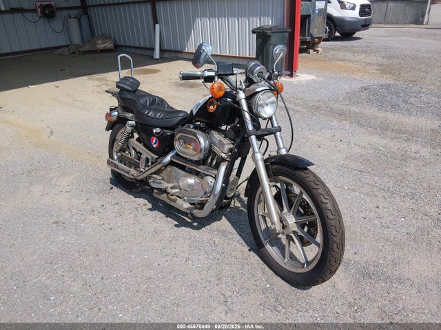 HARLEY-DAVIDSON XLH883