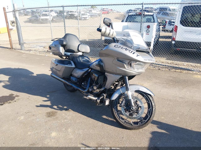 HARLEY-DAVIDSON FLTRXSE