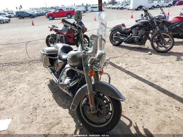 HARLEY-DAVIDSON FLHR