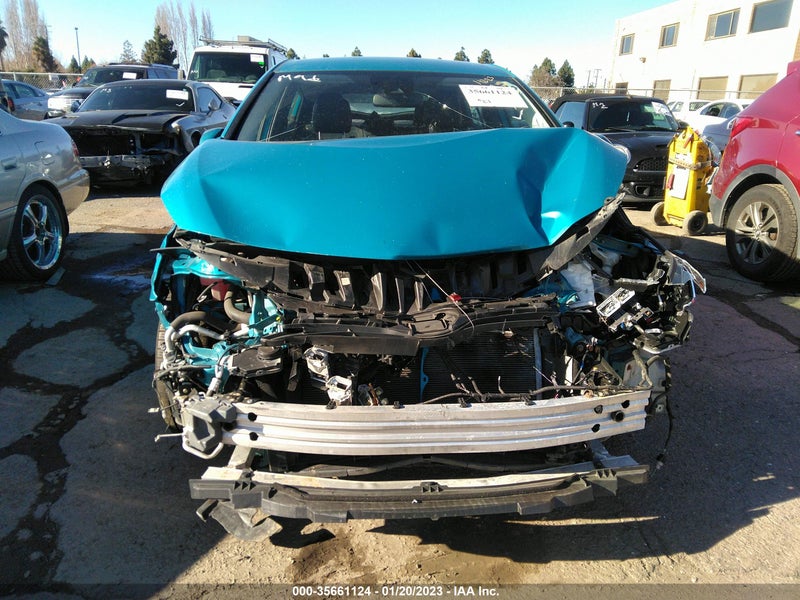 Toyota Prius Prime 2022г.