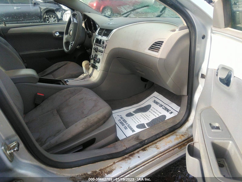 Chevrolet Malibu 2012г.