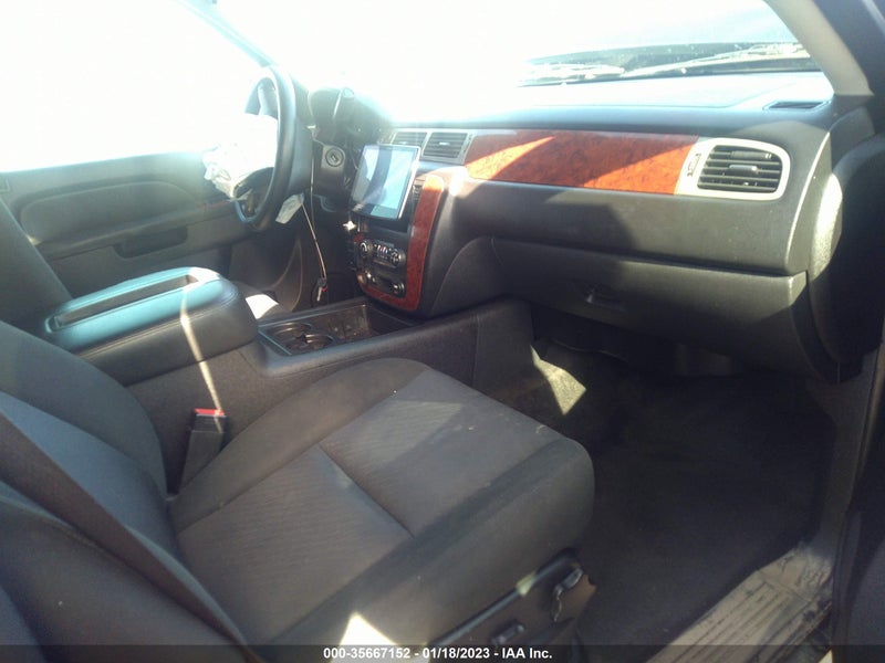 Chevrolet Tahoe 2013г.