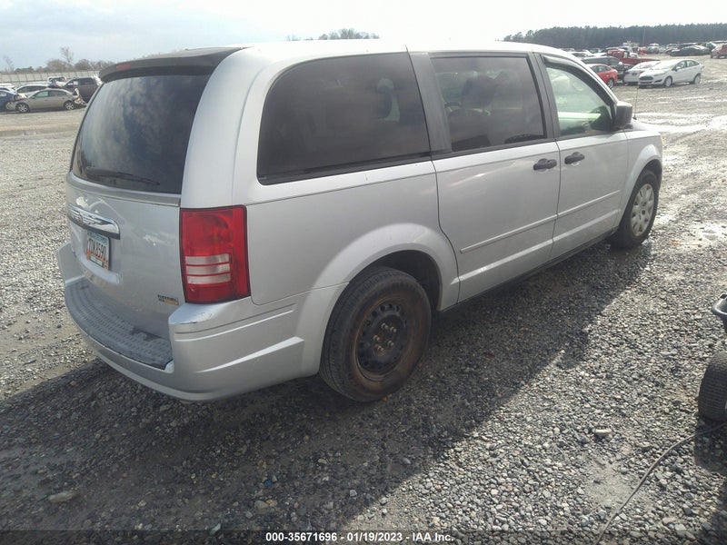 Chrysler Town & Country 2008г.