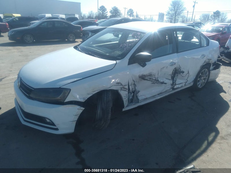 Volkswagen Jetta 2015г.