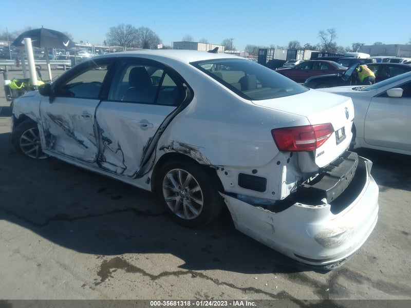 Volkswagen Jetta 2015г.