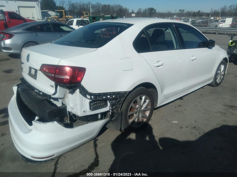 Volkswagen Jetta 2015г.