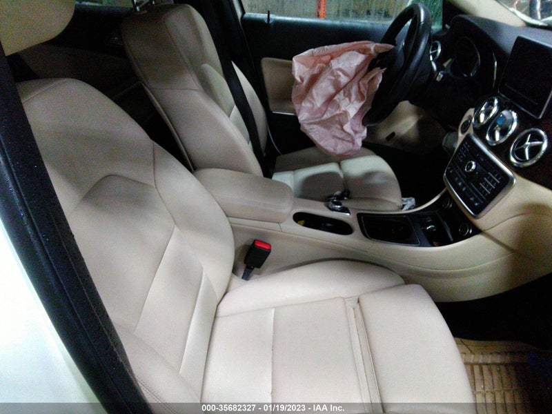 Mercedes-Benz GLA-Class 2016г.