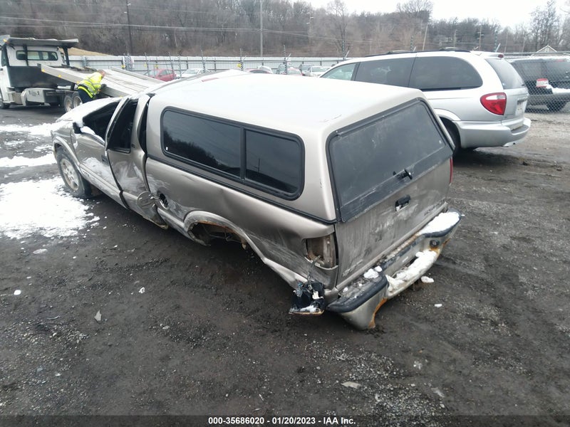 Chevrolet S-10 Pickup 2000г.