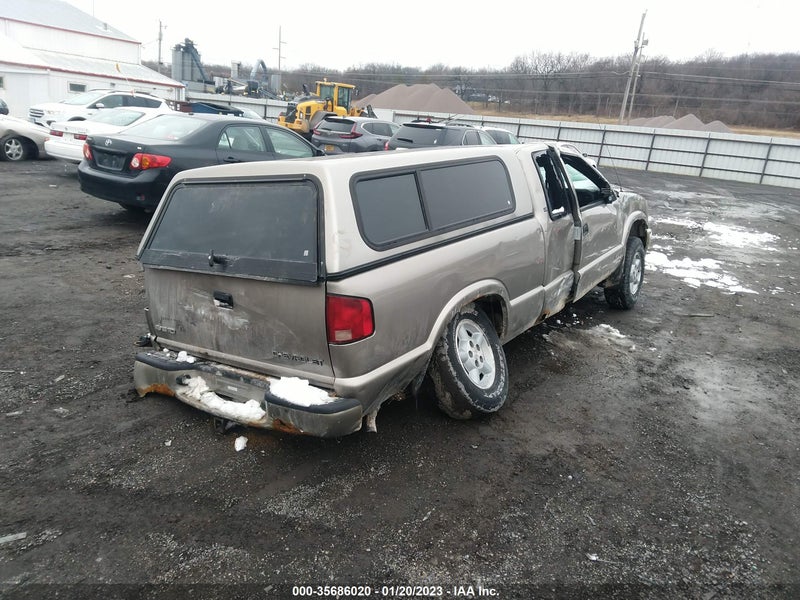Chevrolet S-10 Pickup 2000г.