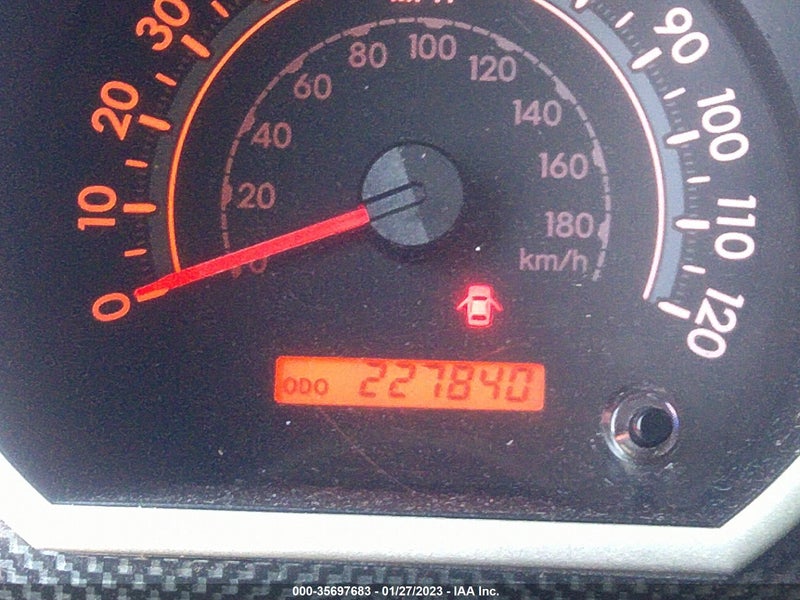 Toyota Tundra 2010г.