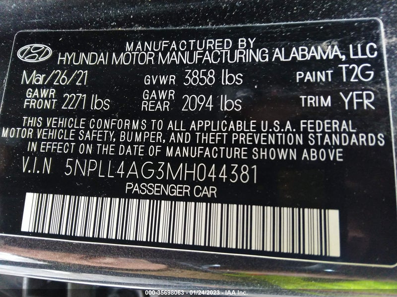 Hyundai Elantra 2021г.