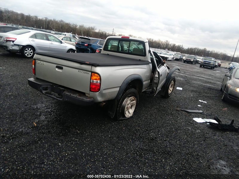 Toyota Tacoma 2004г.