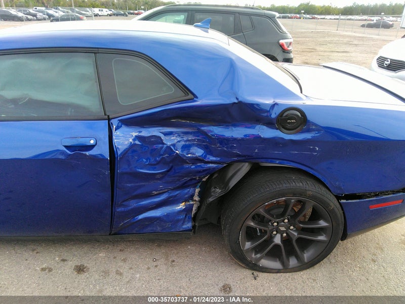 Dodge Challenger 2020г.
