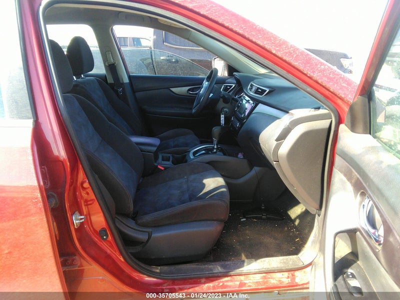 Nissan Rogue 2015г.