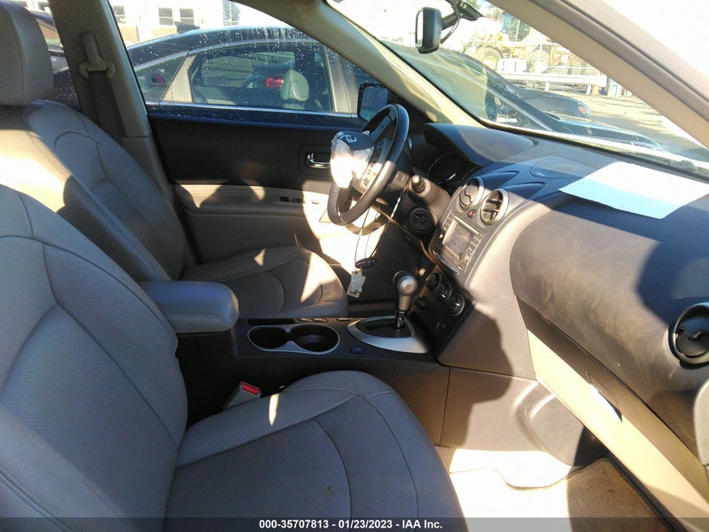 Nissan Rogue 2013г.