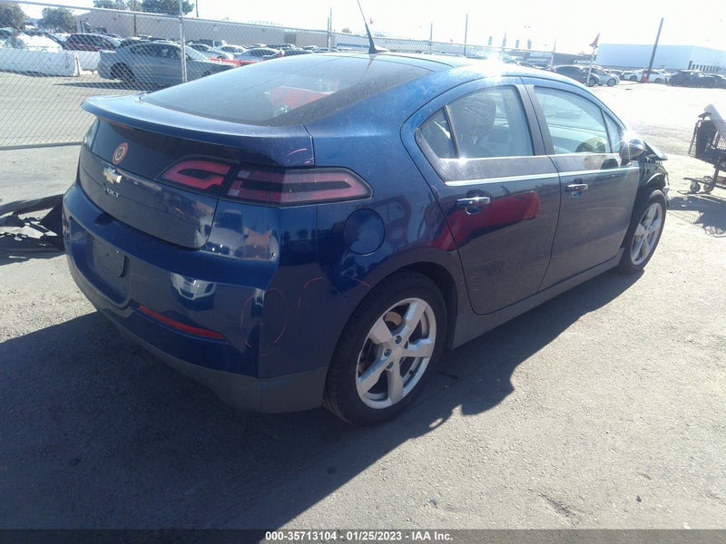 Chevrolet Volt 2013г.