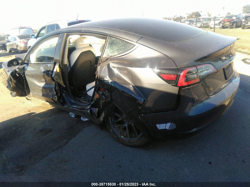 Tesla Model 3 2022г.