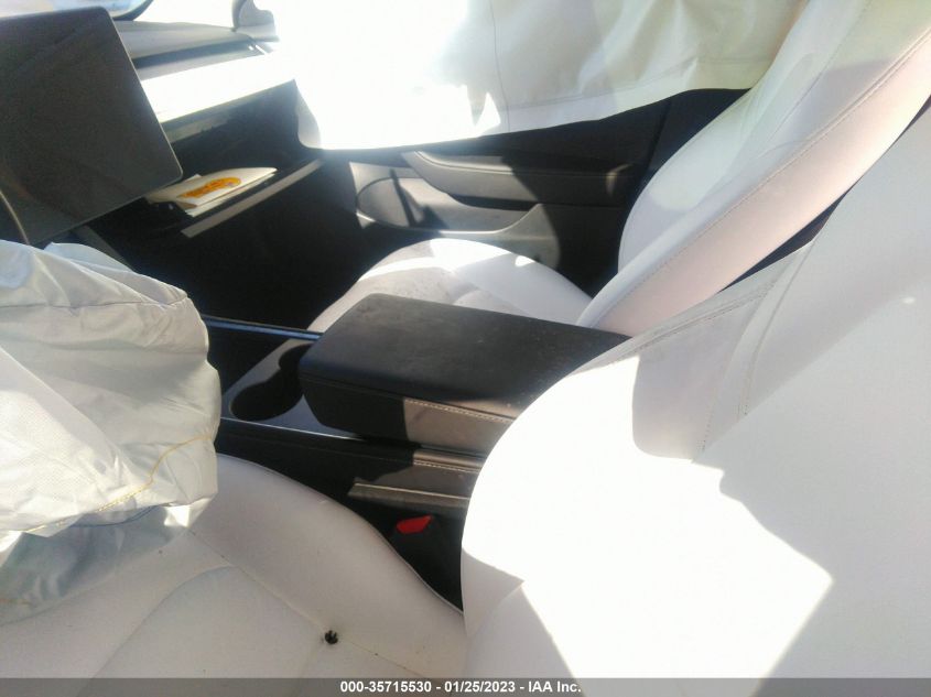 Tesla Model 3 2022г.