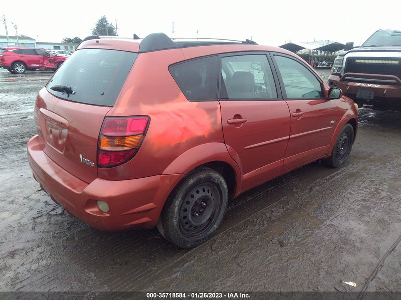 Pontiac Vibe 2005г.