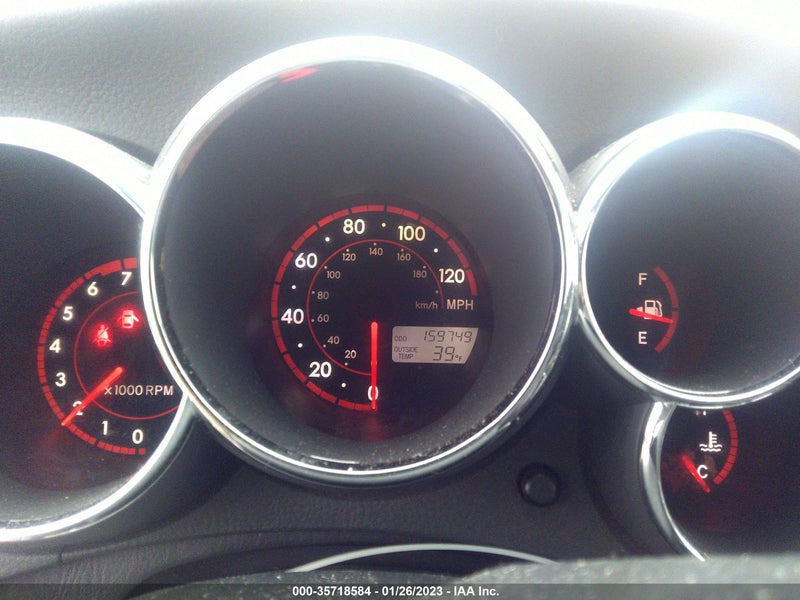 Pontiac Vibe 2005г.