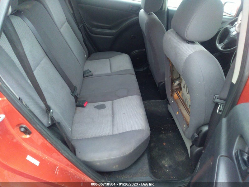 Pontiac Vibe 2005г.