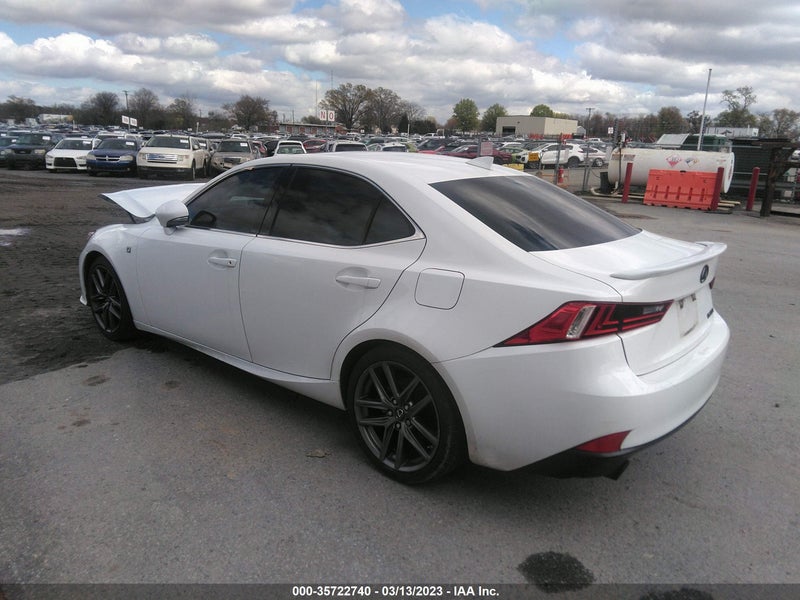 Lexus IS 2014г.