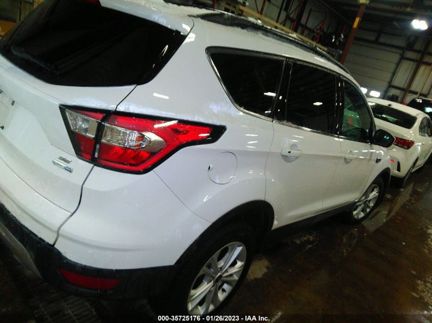 Ford Escape 2018г.