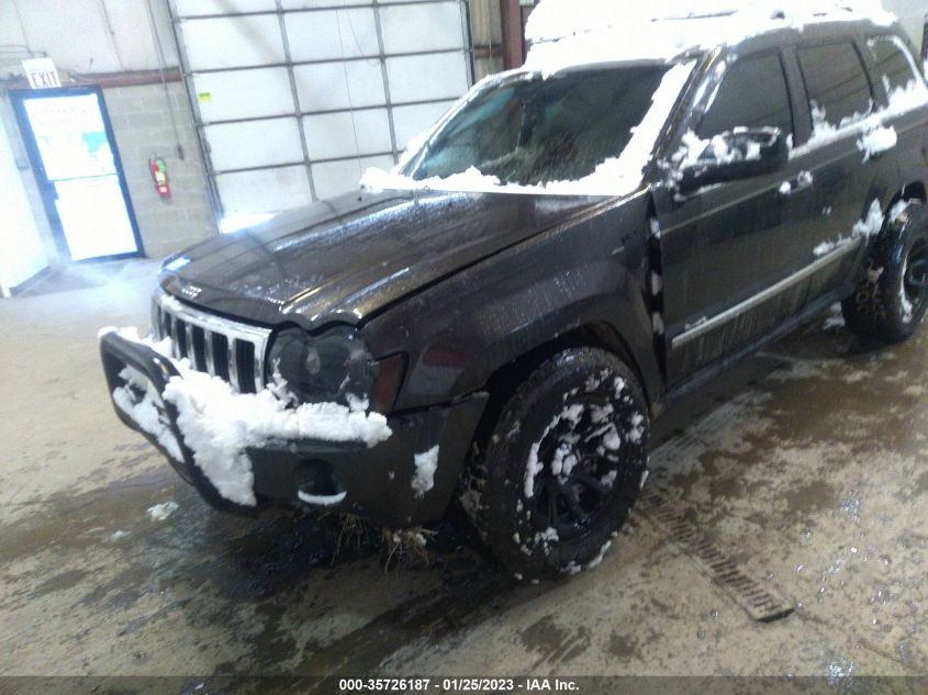 Jeep Grand Cherokee 2005г.