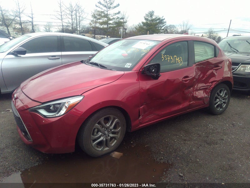 Toyota Yaris 2020г.