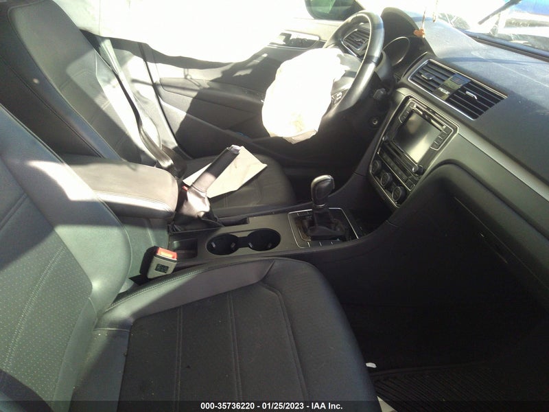 Volkswagen Passat 2018г.