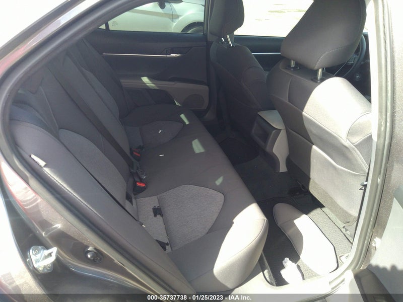 Toyota Camry 2022г.