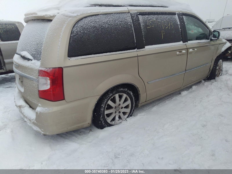 Chrysler Town & Country 2011г.