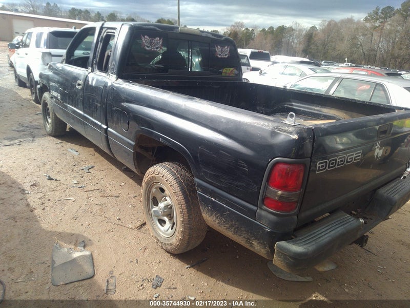 Dodge Ram Pickup 1500 2001г.