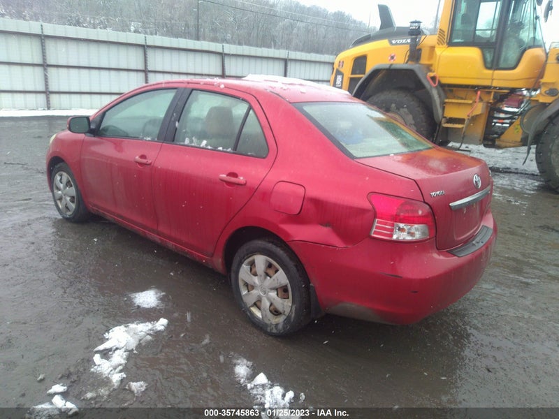 Toyota Yaris 2008г.